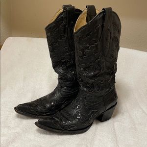 Corral cowboy boots